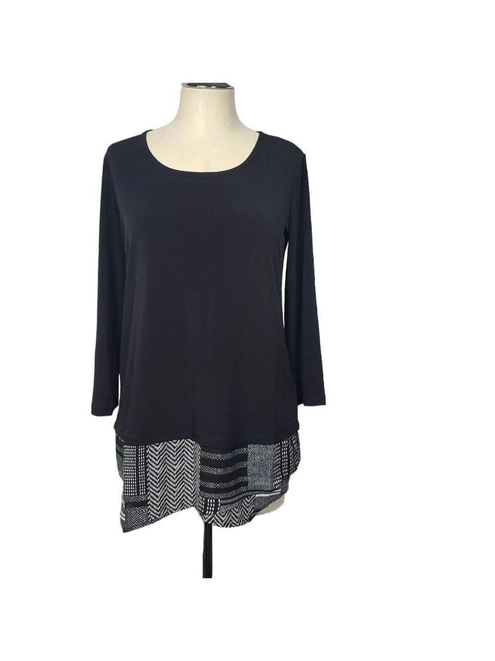 Susan Graver Black Printed Hem Top XS